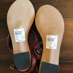 Topshop Shoes - NWT Topshop maroon buckle sandals Topshop Shoes - NWT Topshop maroon buckle sandals